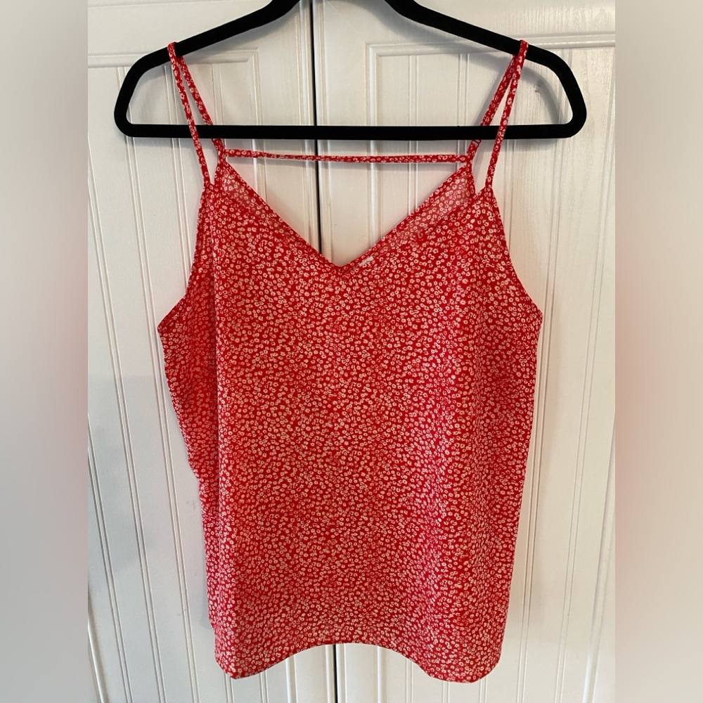 ⭐️3 for 15$⭐️ Only Red Sleeveless Camisole Top